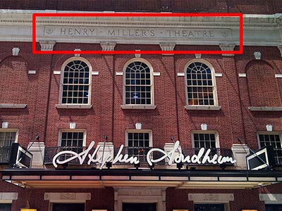 スティーヴン・ソンドハイム劇場（Stephen Sondheim Theatre）の建物には、現在もヘンリー・ミラーズ劇場（Henry Miller’s Theatre）の名残を残しています