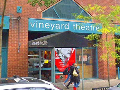 ヴィニヤード劇場（Vineyard Theatre）