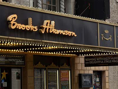 公演劇場： Brooks Atkinson Theatre