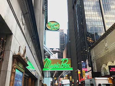 ミュージック・ボックス劇場(Music Box Theatre)