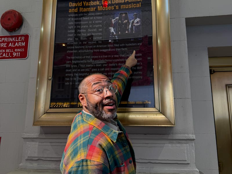 ブロードウェイ リトルショップオブホラーズの一場面