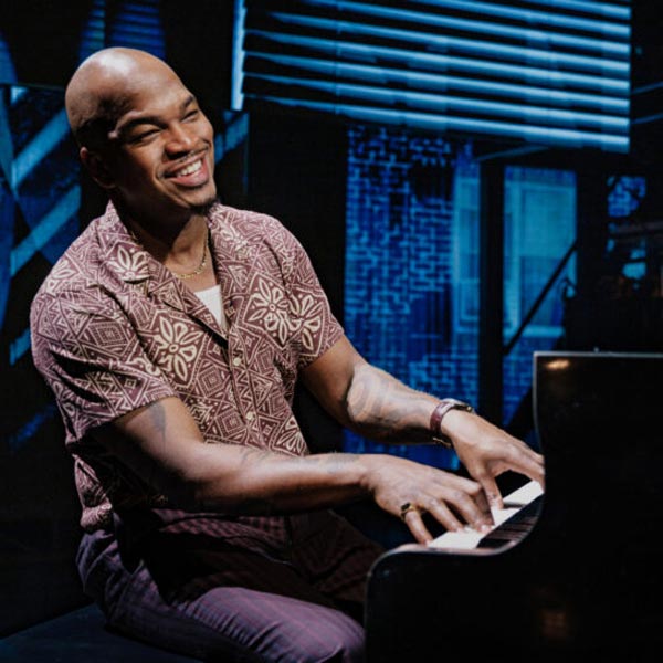 グラミー賞受賞アーティストNe-Yoが「ヘルズ・キッチン」に出演！期間限定キャスト情報