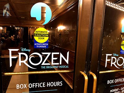 ミュージカル「アナと雪の女王（Frozen）」をモチーフにされたユージャムシン劇団のマーク