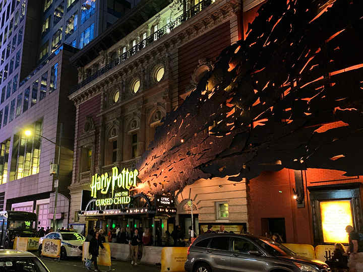 ハリーポッターシリーズの続編：ハリー・ポッターと呪いの子（Harry Potter and the cursed child）