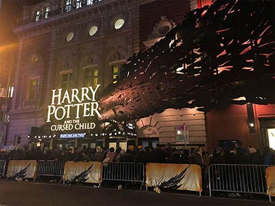 リリック劇場での公演中「ハリーポッターと呪いの子（Harry Potter and the Cursed Child）」